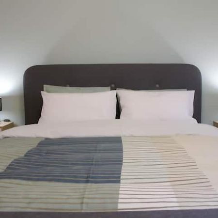 Cozy Modern Apartment Ioannina Buitenkant foto