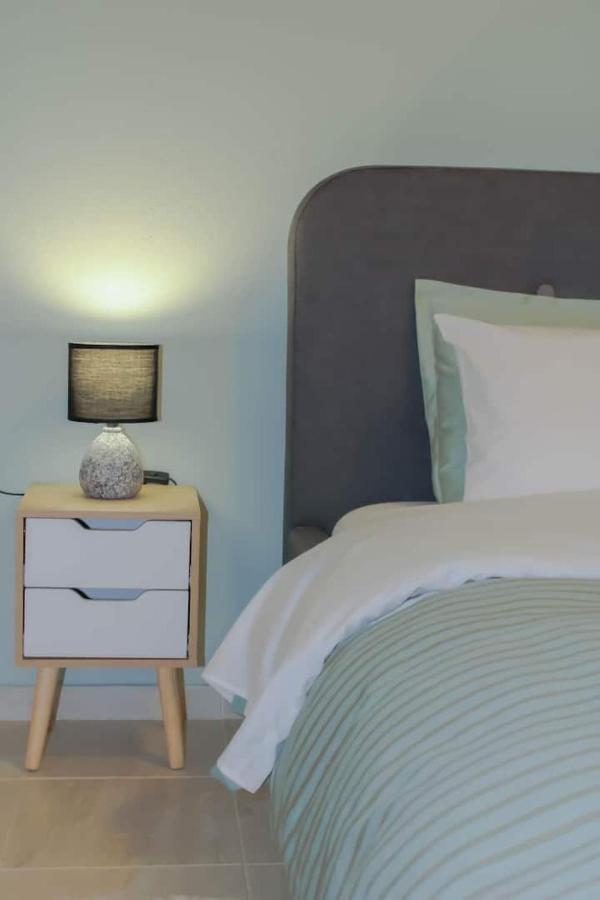 Cozy Modern Apartment Ioannina Buitenkant foto